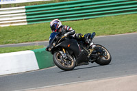Novice Black Bikes