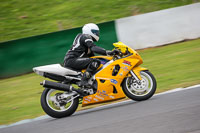 Novice Group Yellow Bikes