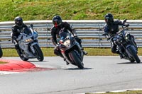 Novice Black Bikes
