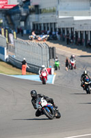 donington-no-limits-trackday;donington-park-photographs;donington-trackday-photographs;no-limits-trackdays;peter-wileman-photography;trackday-digital-images;trackday-photos