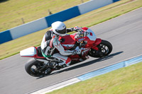 donington-no-limits-trackday;donington-park-photographs;donington-trackday-photographs;no-limits-trackdays;peter-wileman-photography;trackday-digital-images;trackday-photos