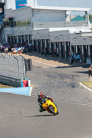 donington-no-limits-trackday;donington-park-photographs;donington-trackday-photographs;no-limits-trackdays;peter-wileman-photography;trackday-digital-images;trackday-photos