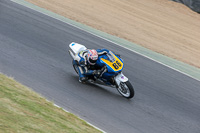 brands-hatch-photographs;brands-no-limits-trackday;cadwell-trackday-photographs;enduro-digital-images;event-digital-images;eventdigitalimages;no-limits-trackdays;peter-wileman-photography;racing-digital-images;trackday-digital-images;trackday-photos
