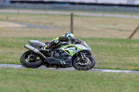 Rockingham-no-limits-trackday;enduro-digital-images;event-digital-images;eventdigitalimages;no-limits-trackdays;peter-wileman-photography;racing-digital-images;rockingham-raceway-northamptonshire;rockingham-trackday-photographs;trackday-digital-images;trackday-photos