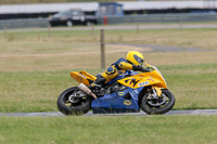 Rockingham-no-limits-trackday;enduro-digital-images;event-digital-images;eventdigitalimages;no-limits-trackdays;peter-wileman-photography;racing-digital-images;rockingham-raceway-northamptonshire;rockingham-trackday-photographs;trackday-digital-images;trackday-photos