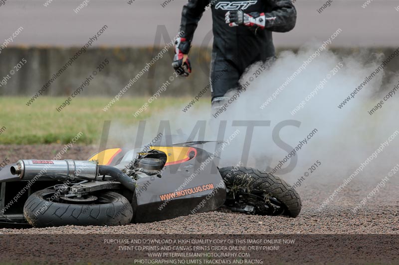 Rockingham no limits trackday;enduro digital images;event digital images;eventdigitalimages;no limits trackdays;peter wileman photography;racing digital images;rockingham raceway northamptonshire;rockingham trackday photographs;trackday digital images;trackday photos