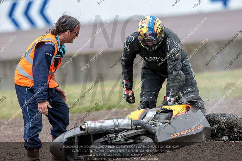 Rockingham no limits trackday;enduro digital images;event digital images;eventdigitalimages;no limits trackdays;peter wileman photography;racing digital images;rockingham raceway northamptonshire;rockingham trackday photographs;trackday digital images;trackday photos