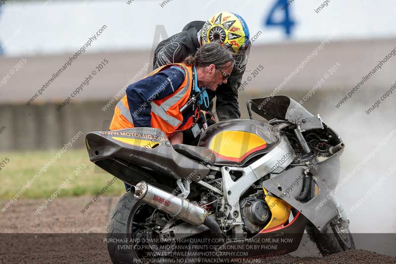 Rockingham no limits trackday;enduro digital images;event digital images;eventdigitalimages;no limits trackdays;peter wileman photography;racing digital images;rockingham raceway northamptonshire;rockingham trackday photographs;trackday digital images;trackday photos