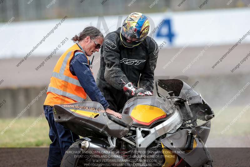 Rockingham no limits trackday;enduro digital images;event digital images;eventdigitalimages;no limits trackdays;peter wileman photography;racing digital images;rockingham raceway northamptonshire;rockingham trackday photographs;trackday digital images;trackday photos