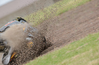 Rockingham-no-limits-trackday;enduro-digital-images;event-digital-images;eventdigitalimages;no-limits-trackdays;peter-wileman-photography;racing-digital-images;rockingham-raceway-northamptonshire;rockingham-trackday-photographs;trackday-digital-images;trackday-photos
