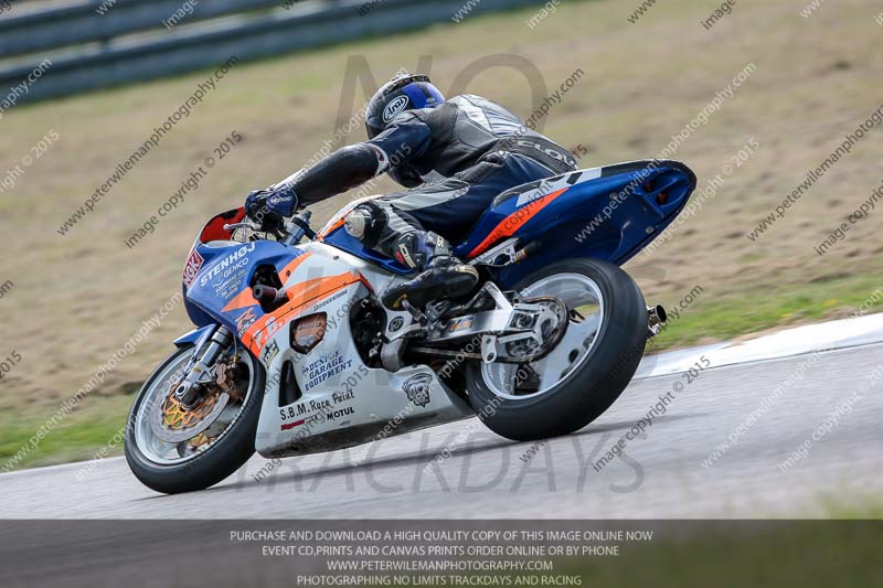 Rockingham no limits trackday;enduro digital images;event digital images;eventdigitalimages;no limits trackdays;peter wileman photography;racing digital images;rockingham raceway northamptonshire;rockingham trackday photographs;trackday digital images;trackday photos