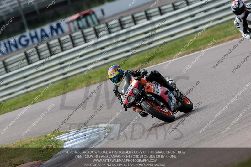 Rockingham no limits trackday;enduro digital images;event digital images;eventdigitalimages;no limits trackdays;peter wileman photography;racing digital images;rockingham raceway northamptonshire;rockingham trackday photographs;trackday digital images;trackday photos