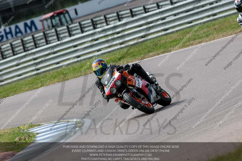 Rockingham no limits trackday;enduro digital images;event digital images;eventdigitalimages;no limits trackdays;peter wileman photography;racing digital images;rockingham raceway northamptonshire;rockingham trackday photographs;trackday digital images;trackday photos