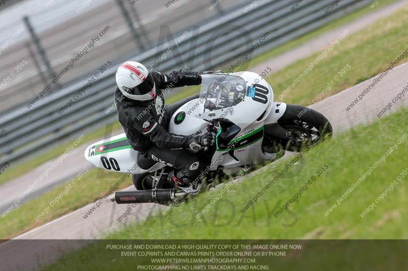 Rockingham no limits trackday;enduro digital images;event digital images;eventdigitalimages;no limits trackdays;peter wileman photography;racing digital images;rockingham raceway northamptonshire;rockingham trackday photographs;trackday digital images;trackday photos