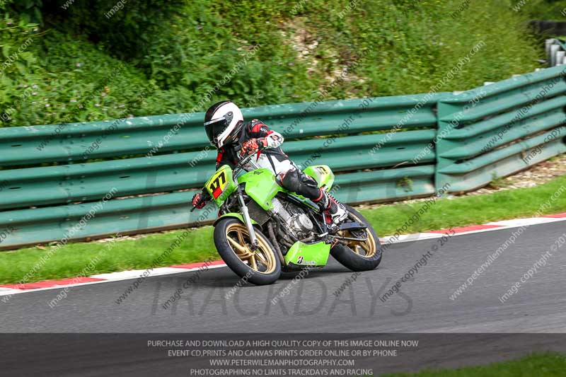 cadwell no limits trackday;cadwell park;cadwell park photographs;cadwell trackday photographs;enduro digital images;event digital images;eventdigitalimages;no limits trackdays;peter wileman photography;racing digital images;trackday digital images;trackday photos