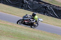 brands-hatch-photographs;brands-no-limits-trackday;cadwell-trackday-photographs;enduro-digital-images;event-digital-images;eventdigitalimages;no-limits-trackdays;peter-wileman-photography;racing-digital-images;trackday-digital-images;trackday-photos