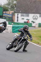 enduro-digital-images;event-digital-images;eventdigitalimages;mallory-park;mallory-park-photographs;mallory-park-trackday;mallory-park-trackday-photographs;no-limits-trackdays;peter-wileman-photography;racing-digital-images;trackday-digital-images;trackday-photos