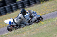 anglesey-no-limits-trackday;anglesey-photographs;anglesey-trackday-photographs;enduro-digital-images;event-digital-images;eventdigitalimages;no-limits-trackdays;peter-wileman-photography;racing-digital-images;trac-mon;trackday-digital-images;trackday-photos;ty-croes