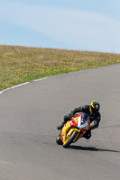 anglesey-no-limits-trackday;anglesey-photographs;anglesey-trackday-photographs;enduro-digital-images;event-digital-images;eventdigitalimages;no-limits-trackdays;peter-wileman-photography;racing-digital-images;trac-mon;trackday-digital-images;trackday-photos;ty-croes