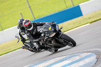 Inter/Novice Group Black Bikes