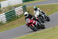 enduro-digital-images;event-digital-images;eventdigitalimages;mallory-park;mallory-park-photographs;mallory-park-trackday;mallory-park-trackday-photographs;no-limits-trackdays;peter-wileman-photography;racing-digital-images;trackday-digital-images;trackday-photos