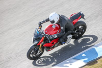 18-to-20th-november-2013;Jerez;event-digital-images;motorbikes;no-limits;peter-wileman-photography;trackday;trackday-digital-images