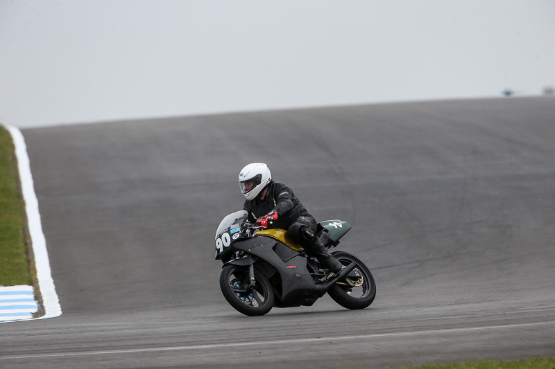 donington no limits trackday;donington park photographs;donington trackday photographs;no limits trackdays;peter wileman photography;trackday digital images;trackday photos