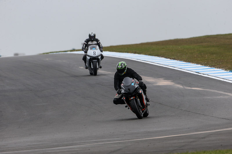 donington no limits trackday;donington park photographs;donington trackday photographs;no limits trackdays;peter wileman photography;trackday digital images;trackday photos