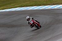 donington-no-limits-trackday;donington-park-photographs;donington-trackday-photographs;no-limits-trackdays;peter-wileman-photography;trackday-digital-images;trackday-photos