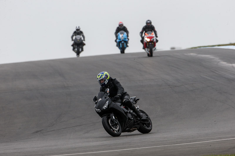 donington no limits trackday;donington park photographs;donington trackday photographs;no limits trackdays;peter wileman photography;trackday digital images;trackday photos