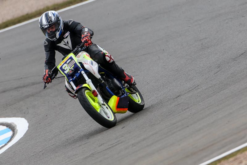 donington no limits trackday;donington park photographs;donington trackday photographs;no limits trackdays;peter wileman photography;trackday digital images;trackday photos