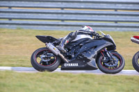Rockingham-no-limits-trackday;enduro-digital-images;event-digital-images;eventdigitalimages;no-limits-trackdays;peter-wileman-photography;racing-digital-images;rockingham-raceway-northamptonshire;rockingham-trackday-photographs;trackday-digital-images;trackday-photos