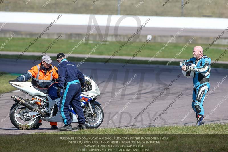 Rockingham no limits trackday;enduro digital images;event digital images;eventdigitalimages;no limits trackdays;peter wileman photography;racing digital images;rockingham raceway northamptonshire;rockingham trackday photographs;trackday digital images;trackday photos