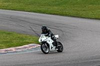 Fast/Inter Group White Bikes