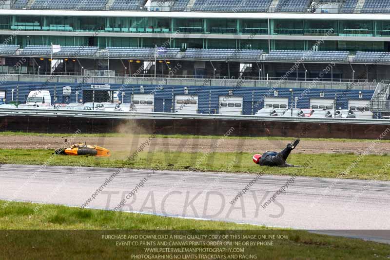 Rockingham no limits trackday;enduro digital images;event digital images;eventdigitalimages;no limits trackdays;peter wileman photography;racing digital images;rockingham raceway northamptonshire;rockingham trackday photographs;trackday digital images;trackday photos