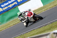 enduro-digital-images;event-digital-images;eventdigitalimages;mallory-park;mallory-park-photographs;mallory-park-trackday;mallory-park-trackday-photographs;no-limits-trackdays;peter-wileman-photography;racing-digital-images;trackday-digital-images;trackday-photos