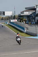 donington-no-limits-trackday;donington-park-photographs;donington-trackday-photographs;no-limits-trackdays;peter-wileman-photography;trackday-digital-images;trackday-photos