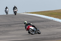 donington-no-limits-trackday;donington-park-photographs;donington-trackday-photographs;no-limits-trackdays;peter-wileman-photography;trackday-digital-images;trackday-photos