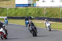 enduro-digital-images;event-digital-images;eventdigitalimages;mallory-park;mallory-park-photographs;mallory-park-trackday;mallory-park-trackday-photographs;no-limits-trackdays;peter-wileman-photography;racing-digital-images;trackday-digital-images;trackday-photos