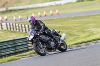 Novice Group Black Bikes