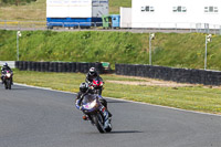 enduro-digital-images;event-digital-images;eventdigitalimages;mallory-park;mallory-park-photographs;mallory-park-trackday;mallory-park-trackday-photographs;no-limits-trackdays;peter-wileman-photography;racing-digital-images;trackday-digital-images;trackday-photos