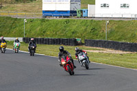 enduro-digital-images;event-digital-images;eventdigitalimages;mallory-park;mallory-park-photographs;mallory-park-trackday;mallory-park-trackday-photographs;no-limits-trackdays;peter-wileman-photography;racing-digital-images;trackday-digital-images;trackday-photos