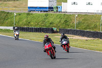 enduro-digital-images;event-digital-images;eventdigitalimages;mallory-park;mallory-park-photographs;mallory-park-trackday;mallory-park-trackday-photographs;no-limits-trackdays;peter-wileman-photography;racing-digital-images;trackday-digital-images;trackday-photos