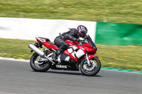 enduro-digital-images;event-digital-images;eventdigitalimages;mallory-park;mallory-park-photographs;mallory-park-trackday;mallory-park-trackday-photographs;no-limits-trackdays;peter-wileman-photography;racing-digital-images;trackday-digital-images;trackday-photos