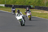 enduro-digital-images;event-digital-images;eventdigitalimages;mallory-park;mallory-park-photographs;mallory-park-trackday;mallory-park-trackday-photographs;no-limits-trackdays;peter-wileman-photography;racing-digital-images;trackday-digital-images;trackday-photos