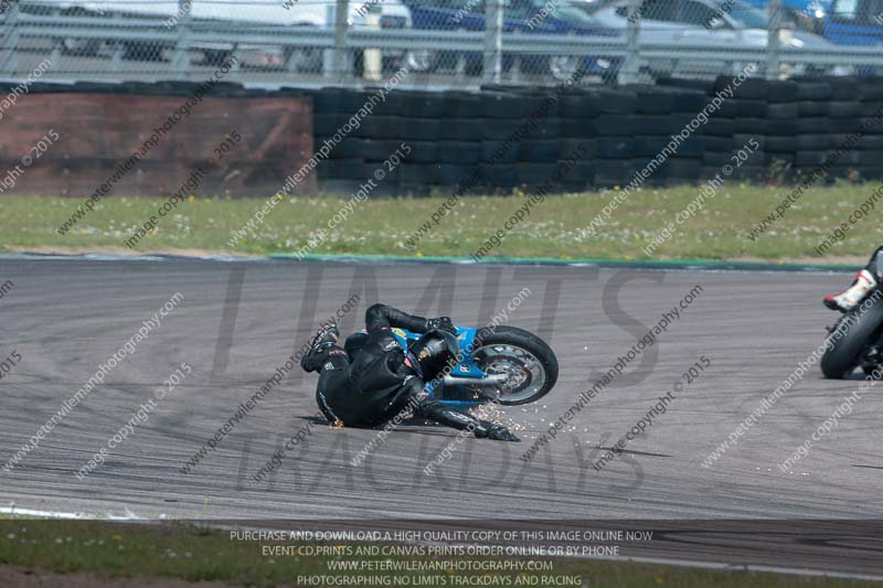 Rockingham no limits trackday;enduro digital images;event digital images;eventdigitalimages;no limits trackdays;peter wileman photography;racing digital images;rockingham raceway northamptonshire;rockingham trackday photographs;trackday digital images;trackday photos