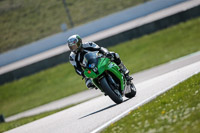 Rockingham-no-limits-trackday;enduro-digital-images;event-digital-images;eventdigitalimages;no-limits-trackdays;peter-wileman-photography;racing-digital-images;rockingham-raceway-northamptonshire;rockingham-trackday-photographs;trackday-digital-images;trackday-photos