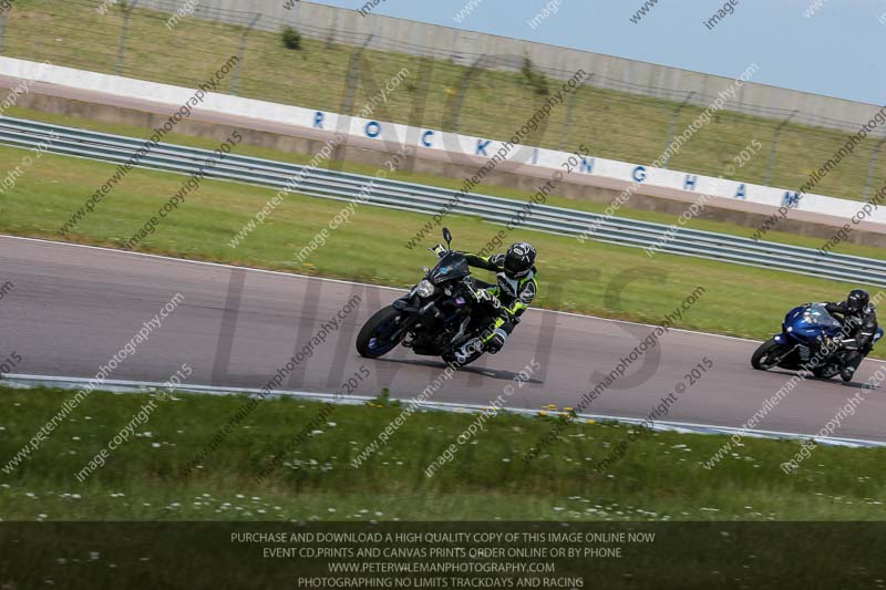 Rockingham no limits trackday;enduro digital images;event digital images;eventdigitalimages;no limits trackdays;peter wileman photography;racing digital images;rockingham raceway northamptonshire;rockingham trackday photographs;trackday digital images;trackday photos