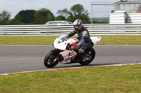 Novice Group White Bikes