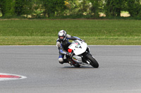 Novice Group White Bikes